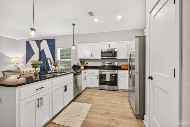 7055 Cedar Grove Rd 2A, Pensacola, FL 32504