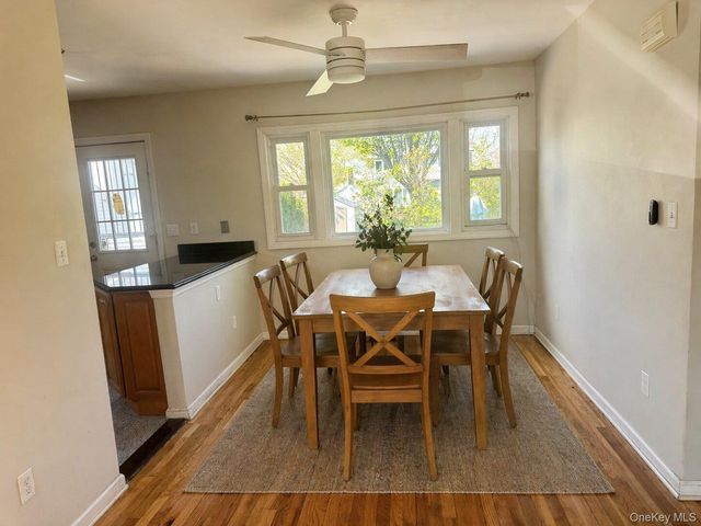 1987 Lakeville Road, New Hyde Park, NY 11040