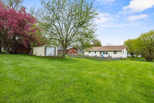 103 Moorland Drive, Markesan, WI 53946