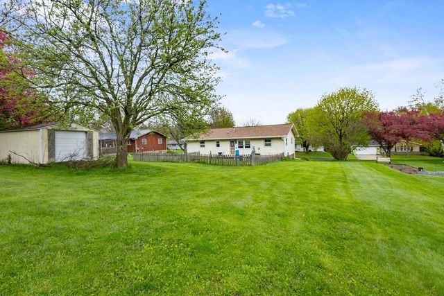 103 Moorland Drive, Markesan, WI 53946