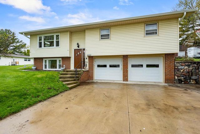 103 Moorland Drive, Markesan, WI 53946