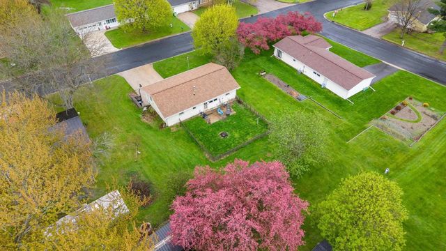 103 Moorland Drive, Markesan, WI 53946