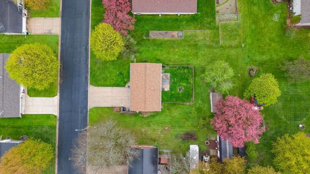 103 Moorland Drive, Markesan, WI 53946