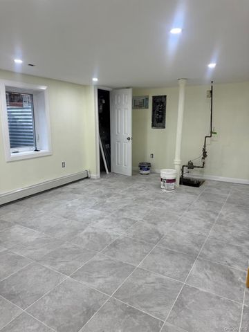 258 Brown Avenue, Hempstead, NY 11550