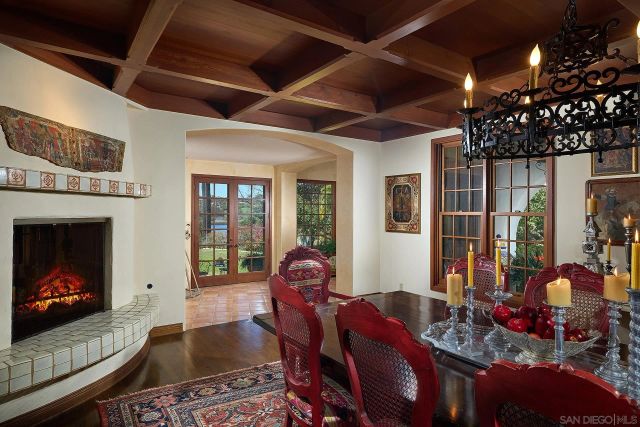 6525 Lago Lindo, Rancho Santa Fe, CA 92067