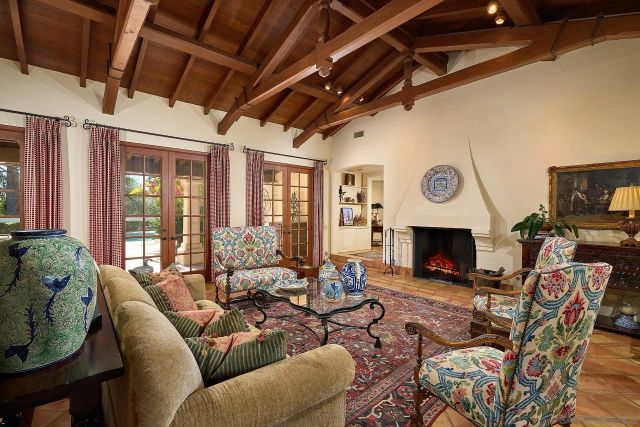 6525 Lago Lindo, Rancho Santa Fe, CA 92067