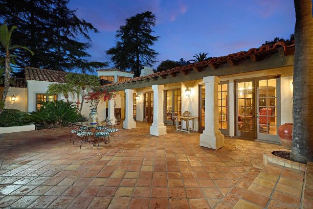 6525 Lago Lindo, Rancho Santa Fe, CA 92067