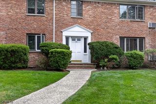 80 Troy Dr A, Springfield Twp., NJ 07081