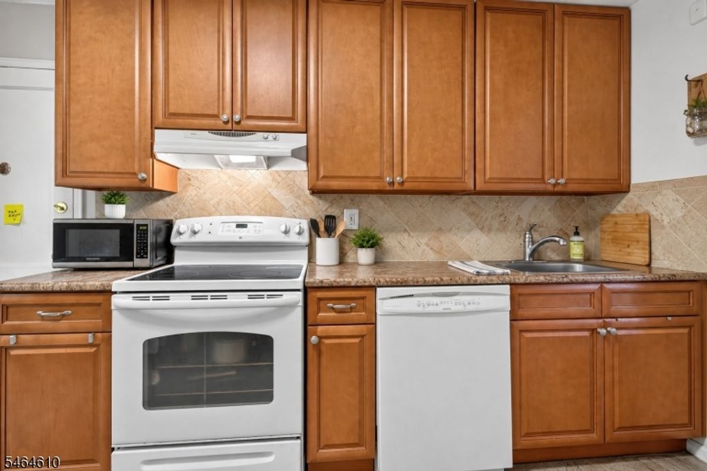 80 Troy Dr A, Springfield Twp., NJ 07081 — photo 3