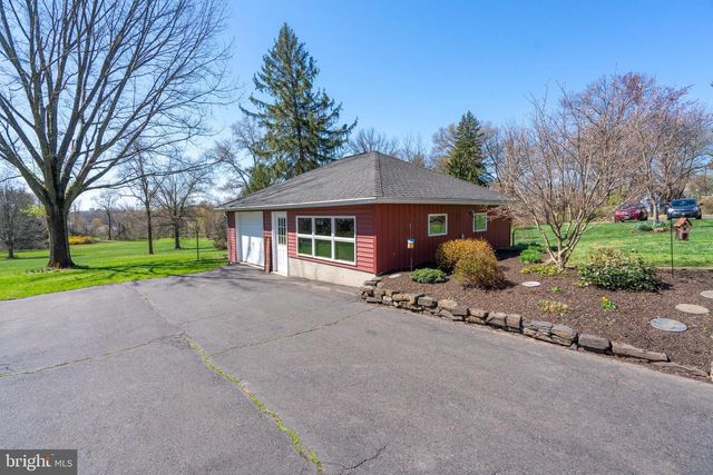 1043 DAVIS GROVE RD, Ambler, PA 19002