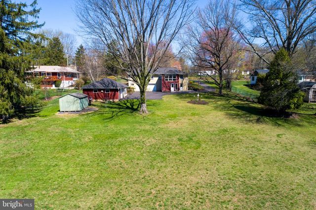1043 DAVIS GROVE RD, Ambler, PA 19002