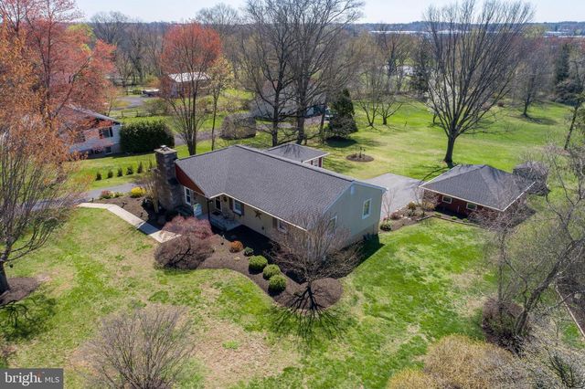 1043 DAVIS GROVE RD, Ambler, PA 19002