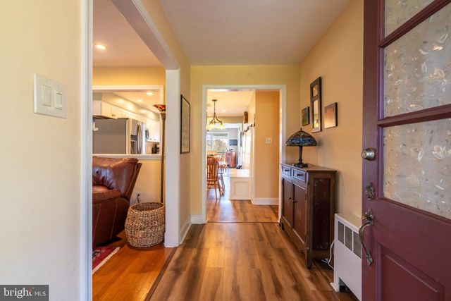 1043 DAVIS GROVE RD, Ambler, PA 19002
