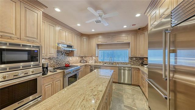 3030 GRAND BAY BOULEVARD 394, Longboat Key, FL 34228