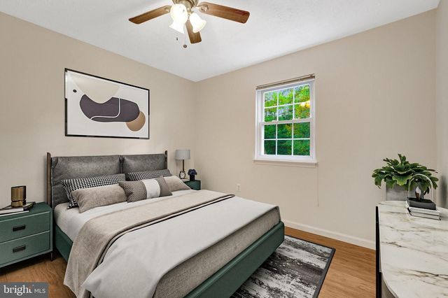 1827 POST OAK TRL, Reston, VA 20191