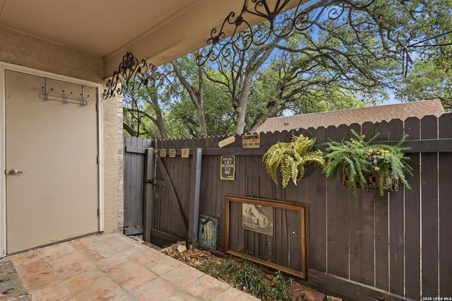 4111 Medical Dr Apt A102, San Antonio, TX 78229