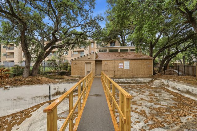 4111 Medical Dr Apt A102, San Antonio, TX 78229