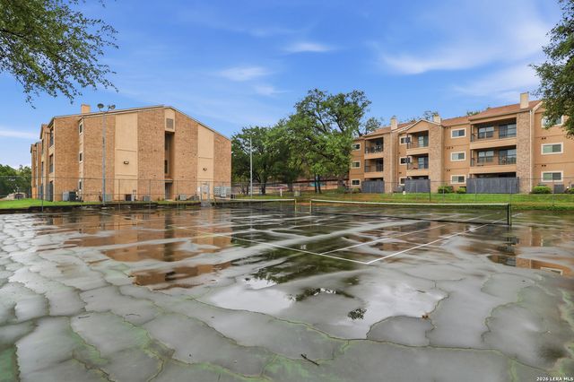 4111 Medical Dr Apt A102, San Antonio, TX 78229