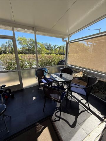 232 Waterside Dr, Hypoluxo, FL 33462