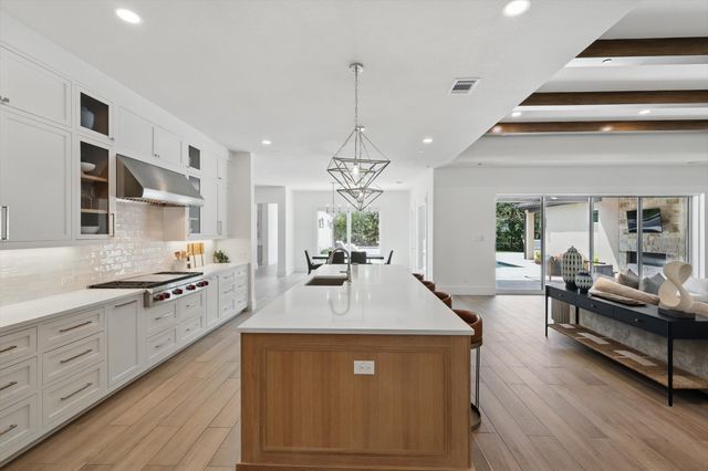 5017 Castellano Court, Flower Mound, TX 75022