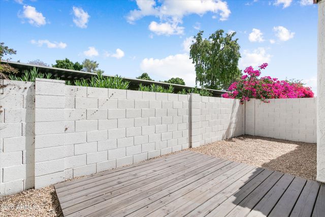 15020 N 40TH Street N 18, Phoenix, AZ 85032