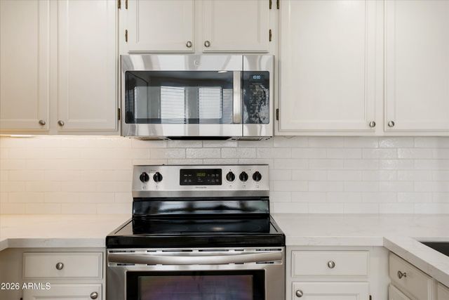 15020 N 40TH Street N 18, Phoenix, AZ 85032