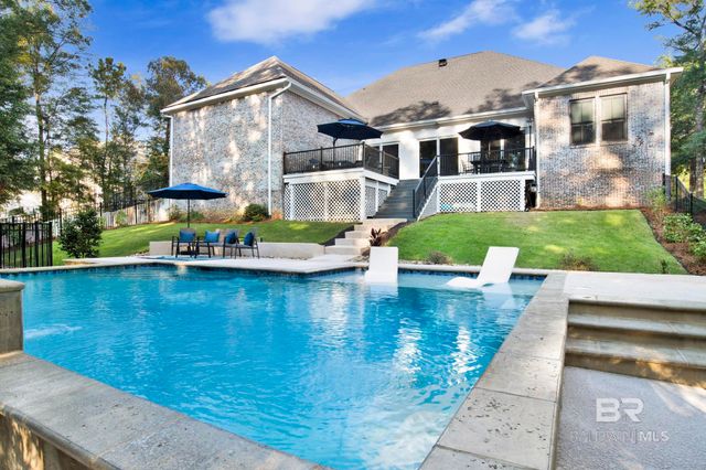 11097 Redfern Road, Daphne, AL 36526