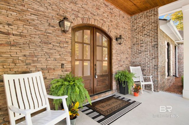 11097 Redfern Road, Daphne, AL 36526