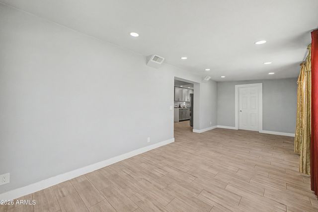 3639 W LAWRENCE Lane, Phoenix, AZ 85051