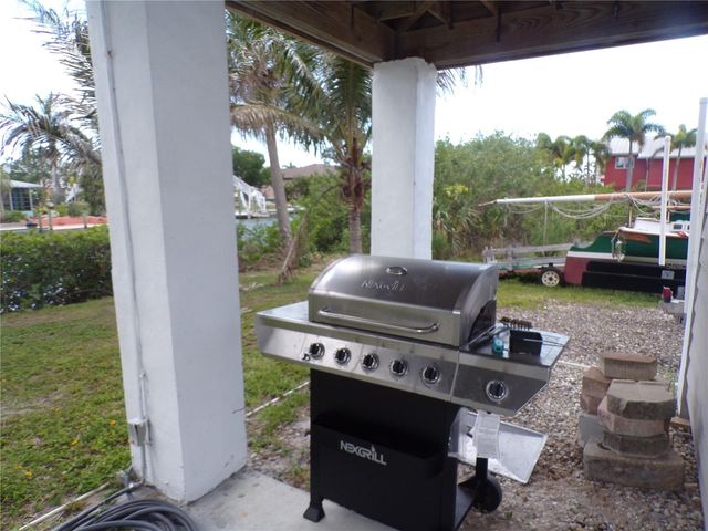24279 YACHT CLUB BOULEVARD, Punta Gorda, FL 33955