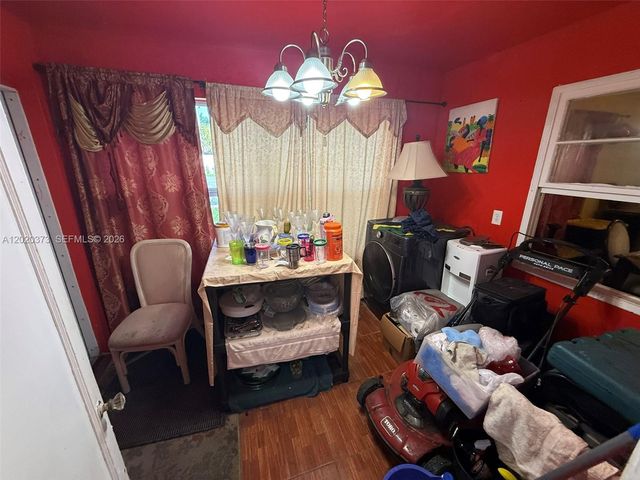688 SW 7th Ter, Dania Beach, FL 33004