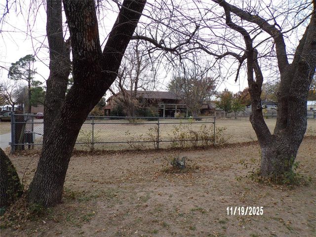 1115 N Holly Avenue, Oklahoma City, OK 73127