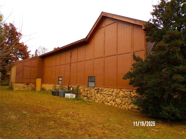 1115 N Holly Avenue, Oklahoma City, OK 73127