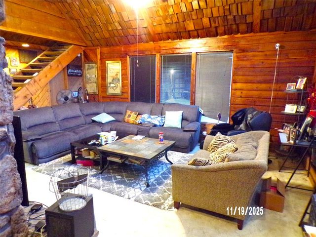 1115 N Holly Avenue, Oklahoma City, OK 73127