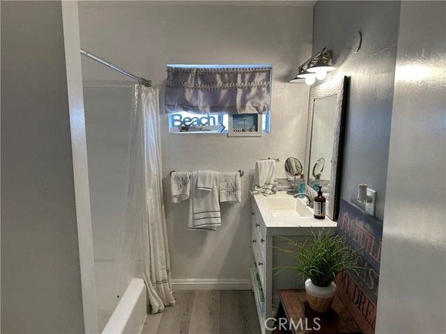 440 Chestnut Avenue 2D, Long Beach, CO 80802