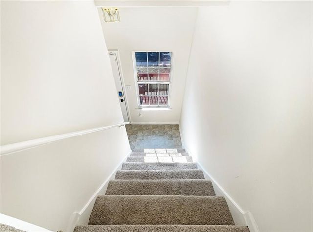 728 Guide Post Lane, Stone Mountain, GA 30088