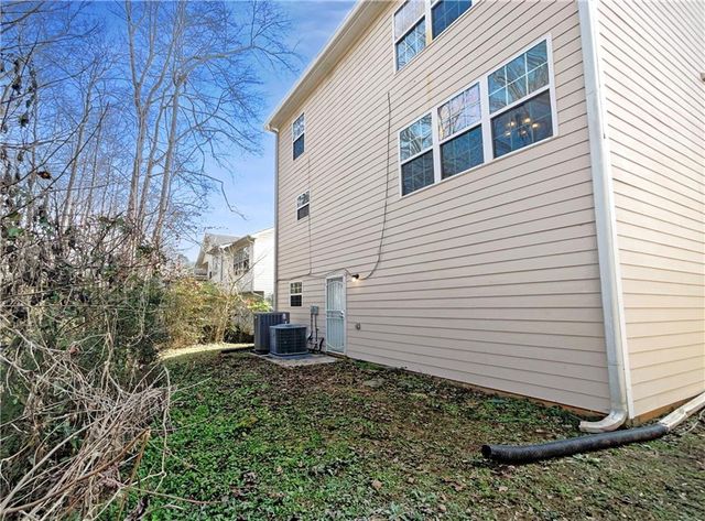 728 Guide Post Lane, Stone Mountain, GA 30088