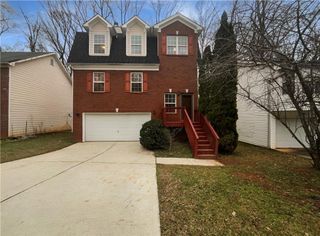 728 Guide Post Lane, Stone Mountain, GA 30088