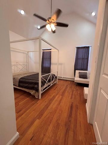 94 Lockman Avenue, Staten Island, NY 10303