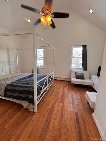 94 Lockman Avenue, Staten Island, NY 10303