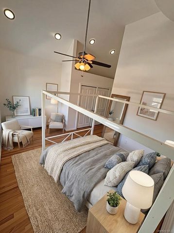 94 Lockman Avenue, Staten Island, NY 10303