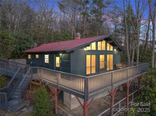 353 Rhoneys View Road, Newland, NC 28657