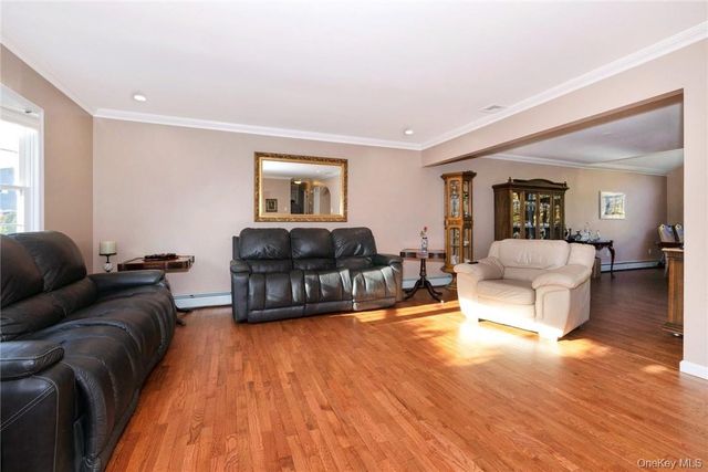 15 Pine Drive, Stony Point, NY 10980