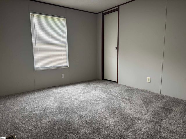 206 Eva Plaza, Easley, SC 29640