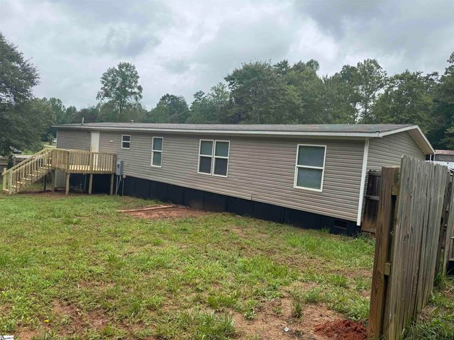 206 Eva Plaza, Easley, SC 29640