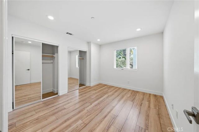 1233 W 39th, Los Angeles, CA 90037