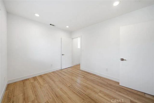 1233 W 39th, Los Angeles, CA 90037