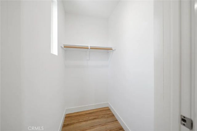 1233 W 39th, Los Angeles, CA 90037