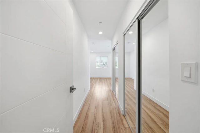 1233 W 39th, Los Angeles, CA 90037