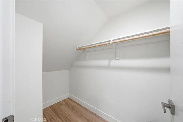1233 W 39th, Los Angeles, CA 90037